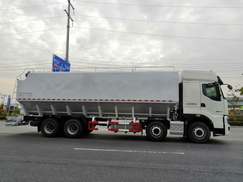 ������������ǰ�ĺ��ɢ�b����\(y��n)ݔ܇/40��ɢ�b���܇