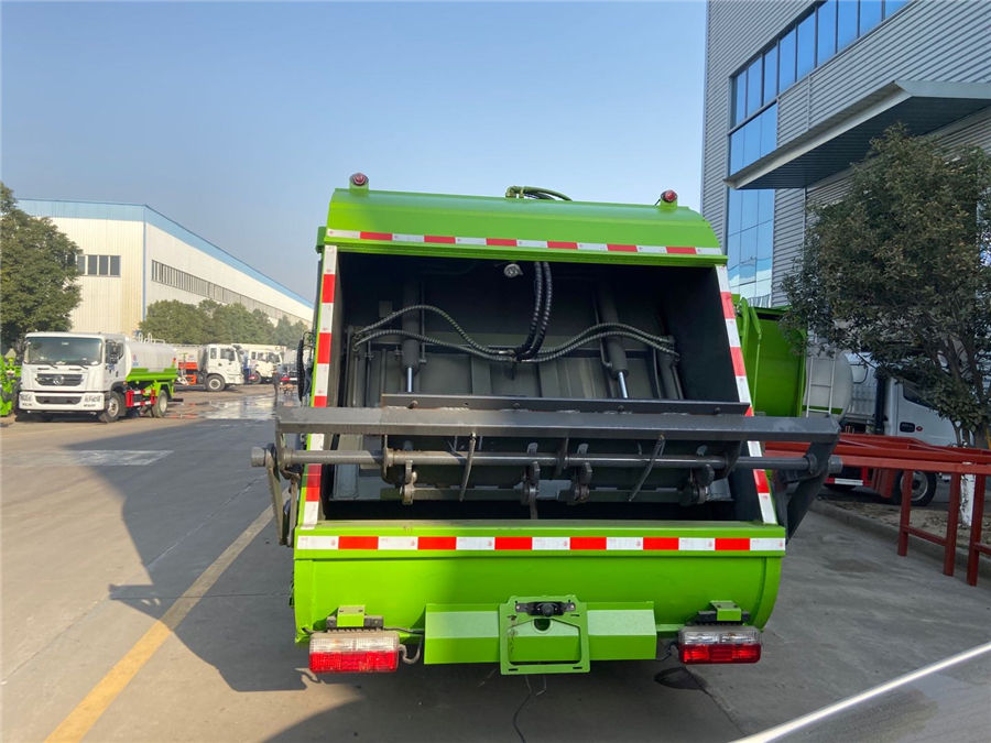 �|�L(f��ng)�P���؉��sʽ����܇-8���|�L(f��ng)�P���؉��sʽ����܇