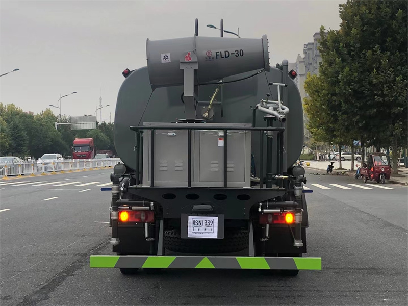 12噸抑塵灑水車 12噸抑塵灑水車