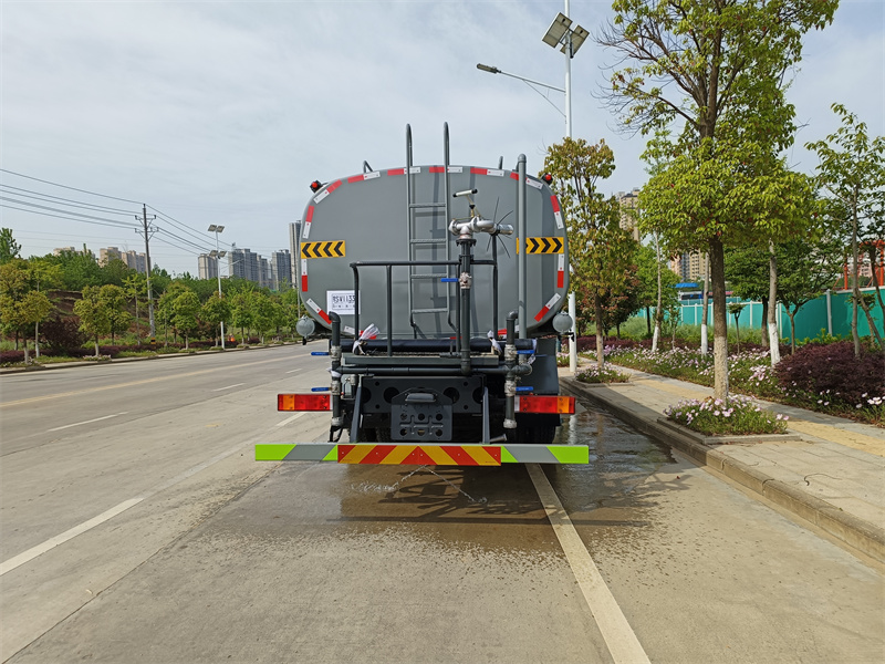 �|�L(f��ng)22����ˮ܇-�|�L(f��ng)�A��22����ˮ܇��̖